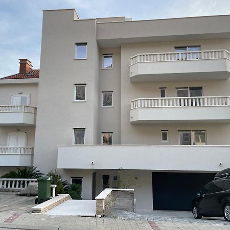 Apartment Dalmatien Traumhaus Makarska Exterior photo